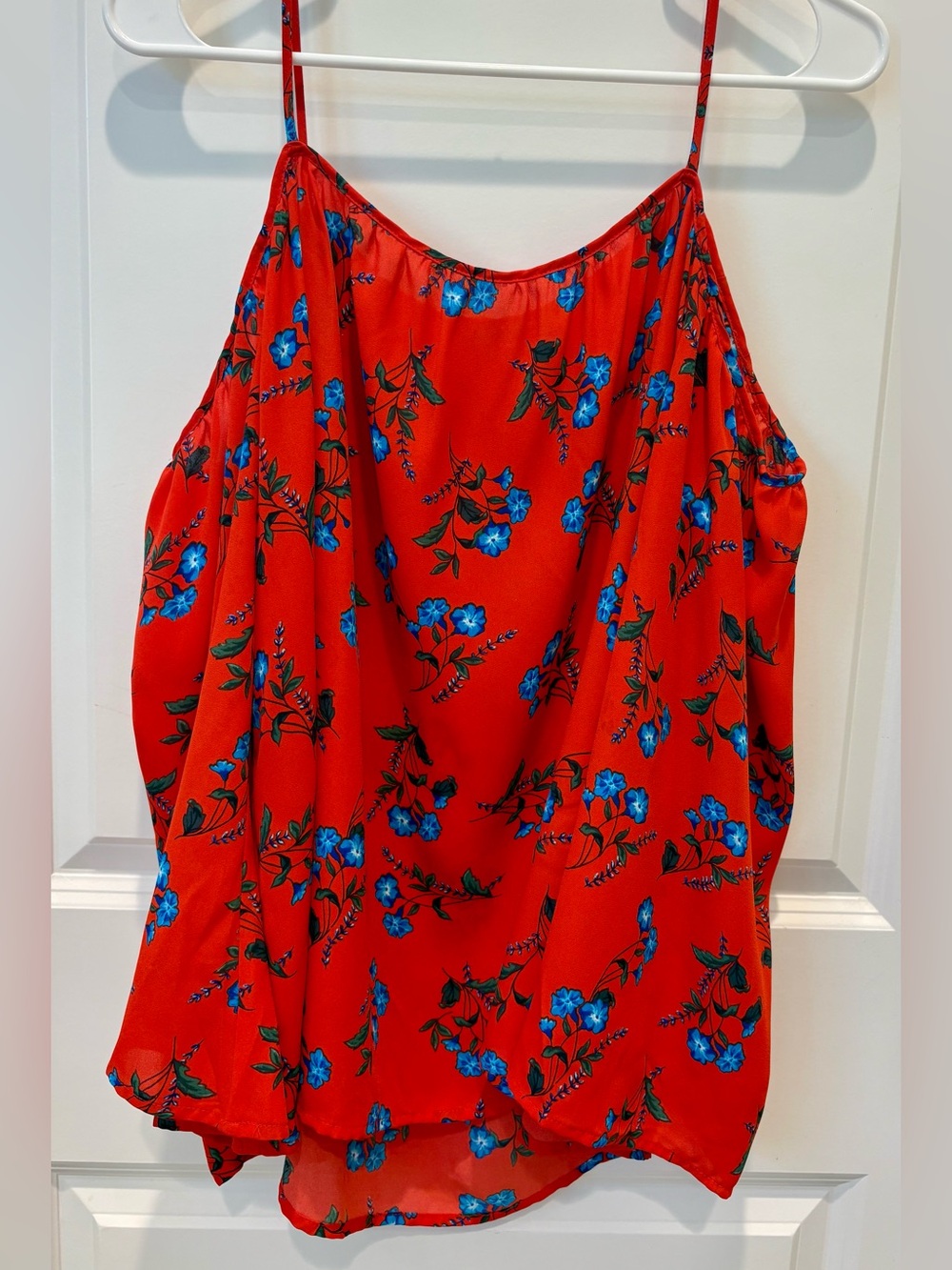 Vince Camuto Cold Shoulder Floral Blouse Medium Coral Blue Bell Sleeve Top